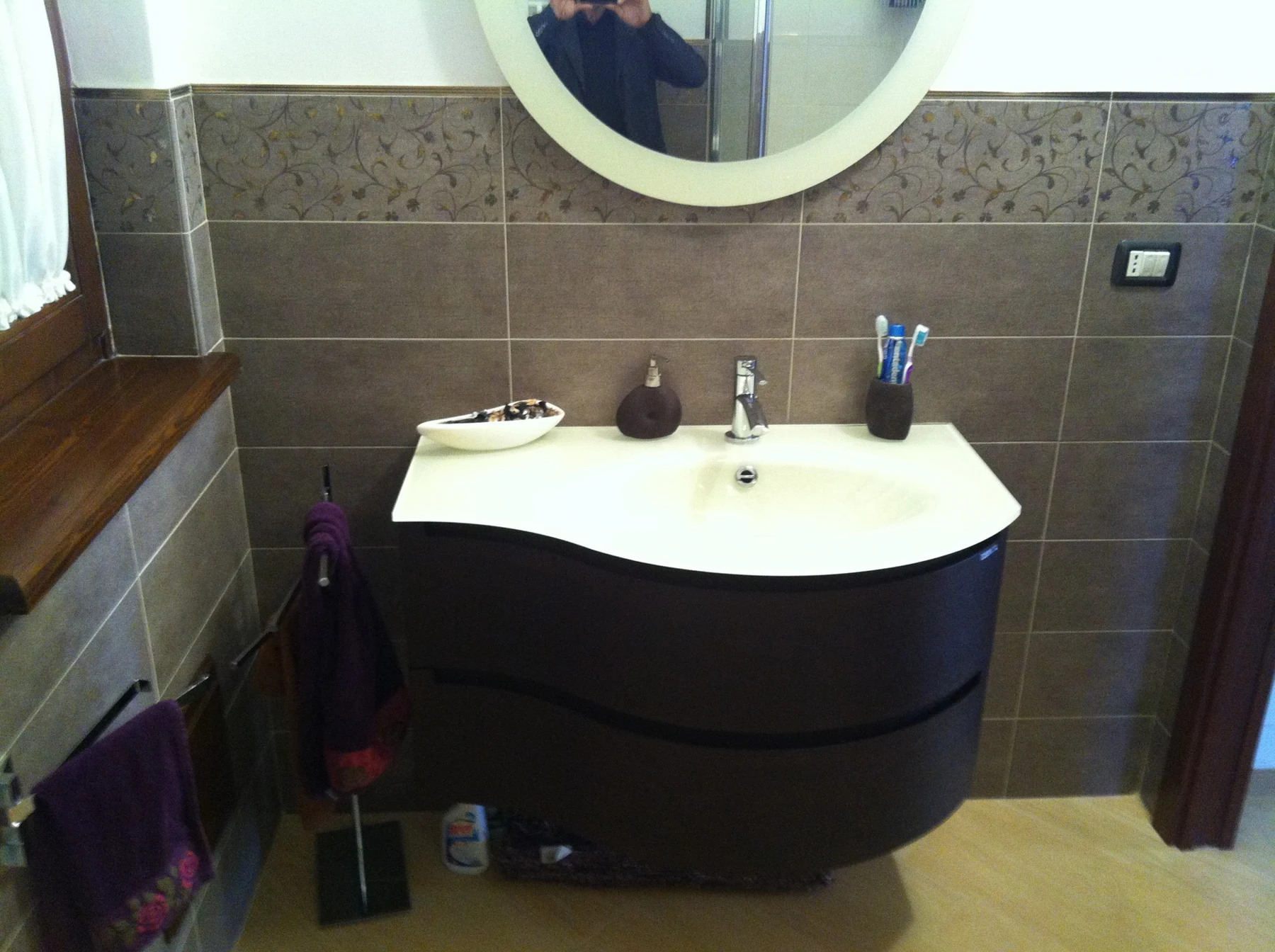 Lavabo e rivestimenti